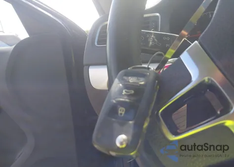 2011 Volkswagen Jetta 2.0L Tdi из США, поврежденный, VIN 3VWLL7AJ4BM100877